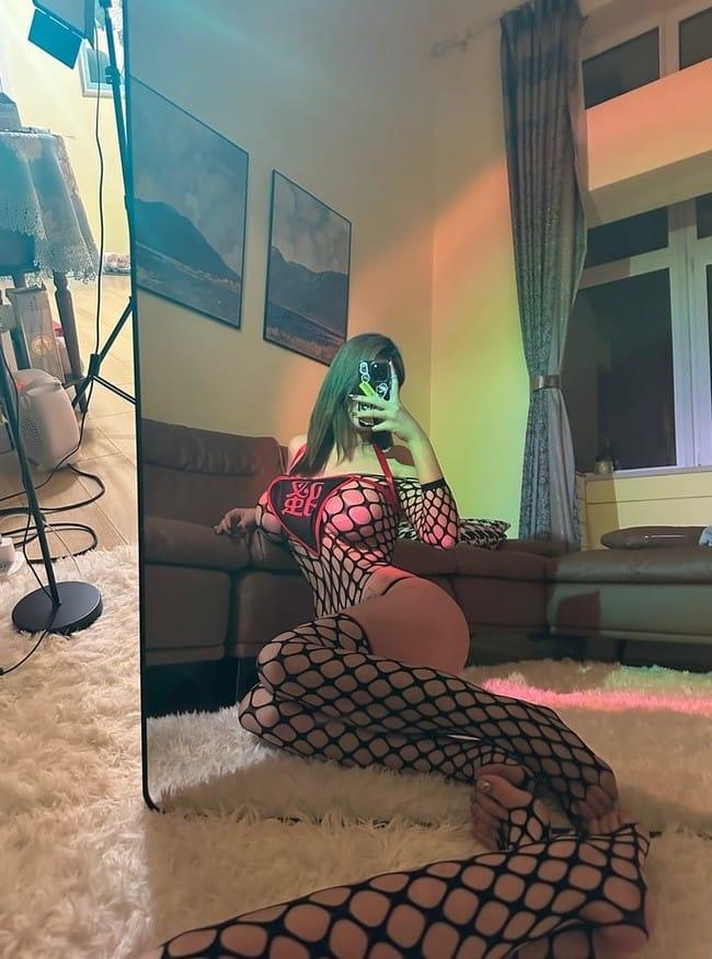 [微密圈]乙醇子呀 –镂空大写马蚤[26P4V-423MB]-2