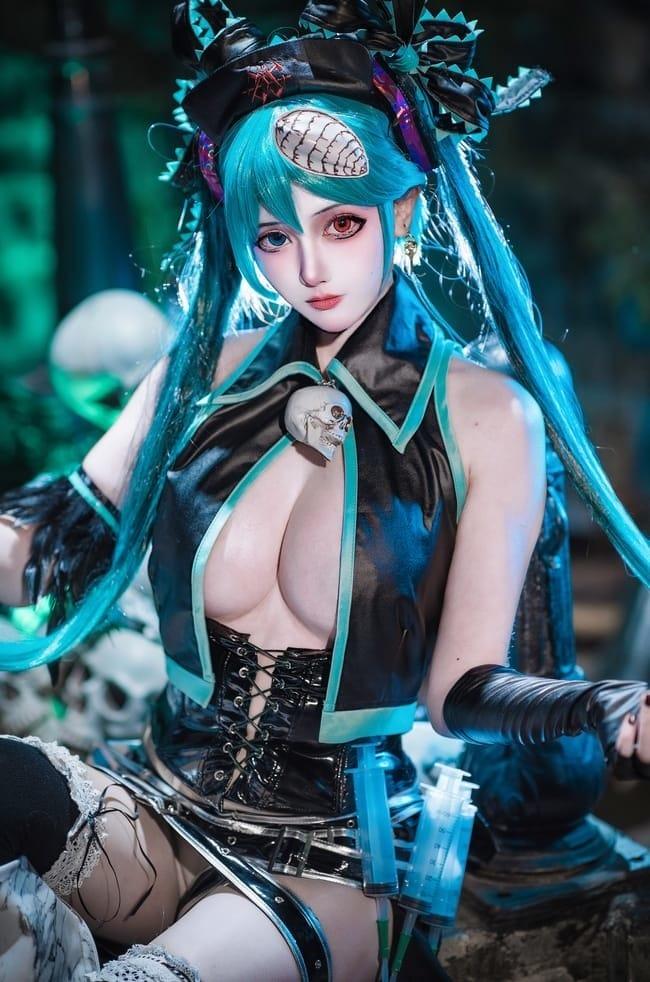 凛子酱 – NO.12 骸音[27P-476MB]