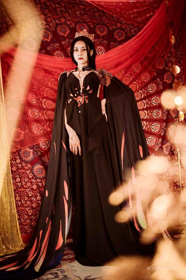 [YALAYI雅拉伊]2022.07.29 NO.957 鬼刀公主 陈若冰[41+1P／557MB]-1