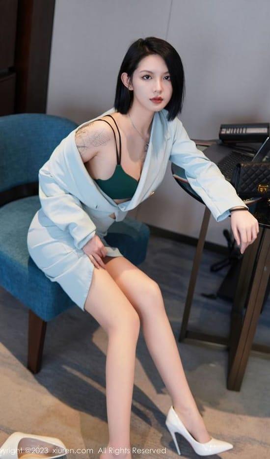 [Xiuren秀人网]2023.06.09 NO.6885 乔一一[74+1P／691MB]-1