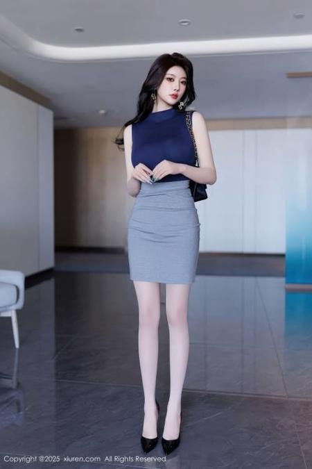 [Xiuren秀人网]2025.02.08 NO.9857 杨晨晨Yome[90+1P/296MB]-2