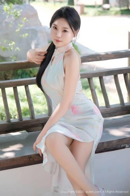 [Xiuren秀人网]2025.02.17 NO.9893 麦田[70+1P/707MB]-1