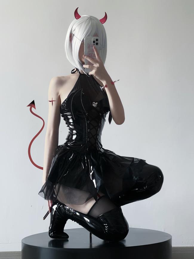 幼愛youmeko - 写真图片合集【持续更新中】 幼愛youmeko - 写真图片合集【持续更新中】